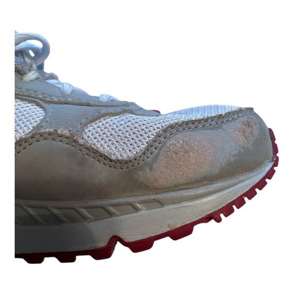 Nike Air Max Sneakers - Silver and Pink Accents Size 5 Flaws - Picture 3 of 7